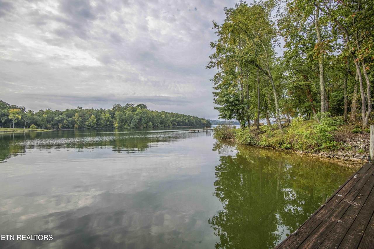 221 Phillips - Photo 1