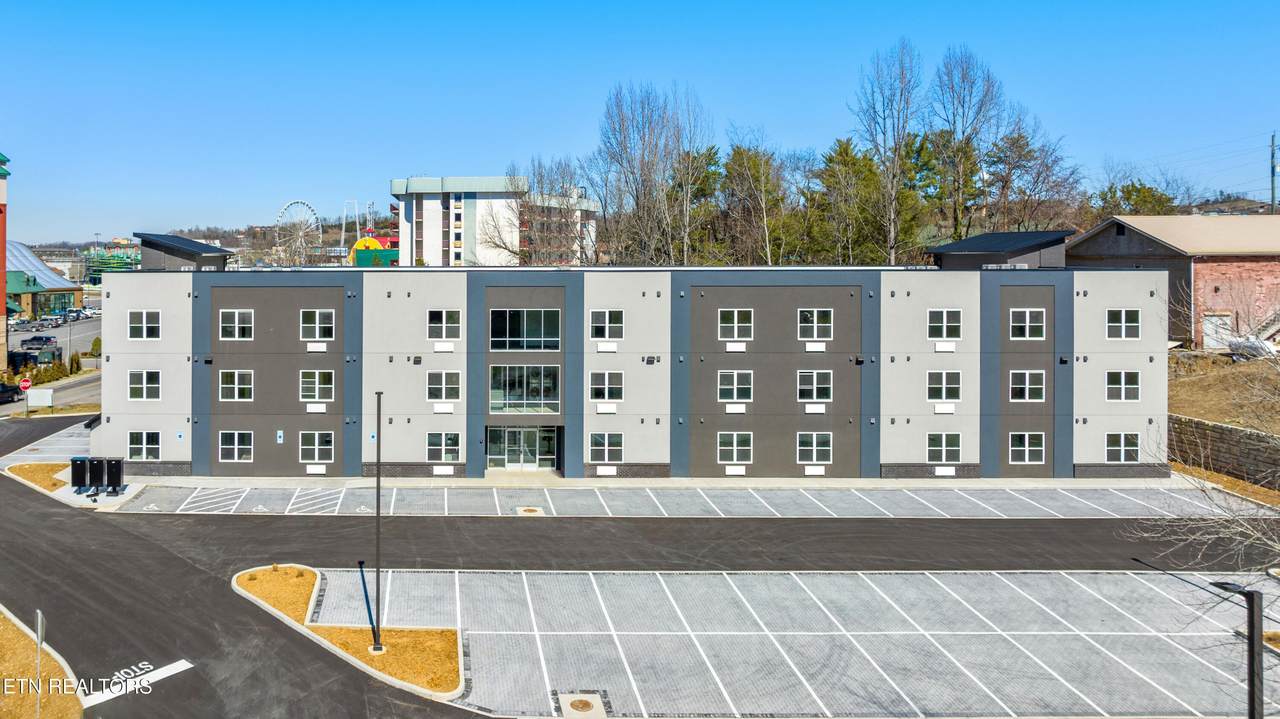 227 Sharon Drive - Photo 1