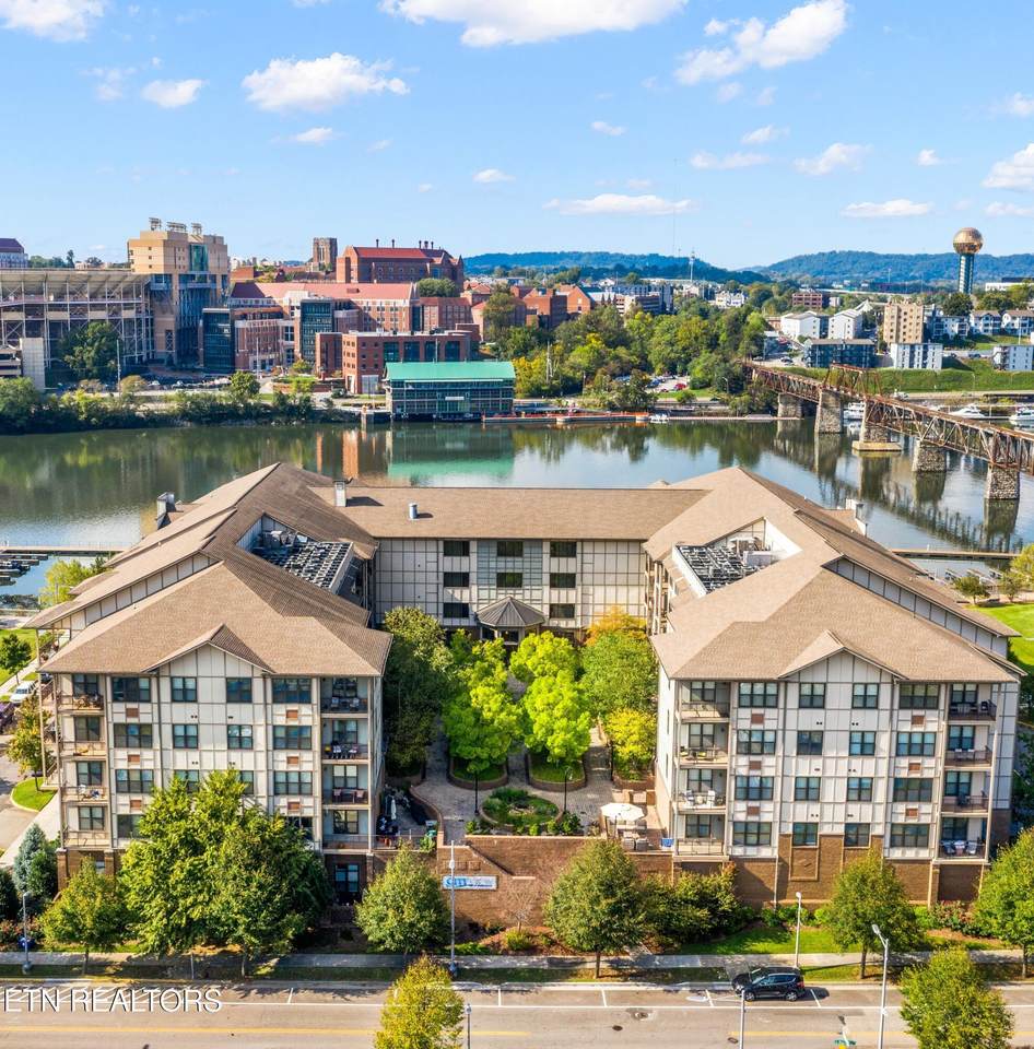 445 Blount Ave - Photo 1