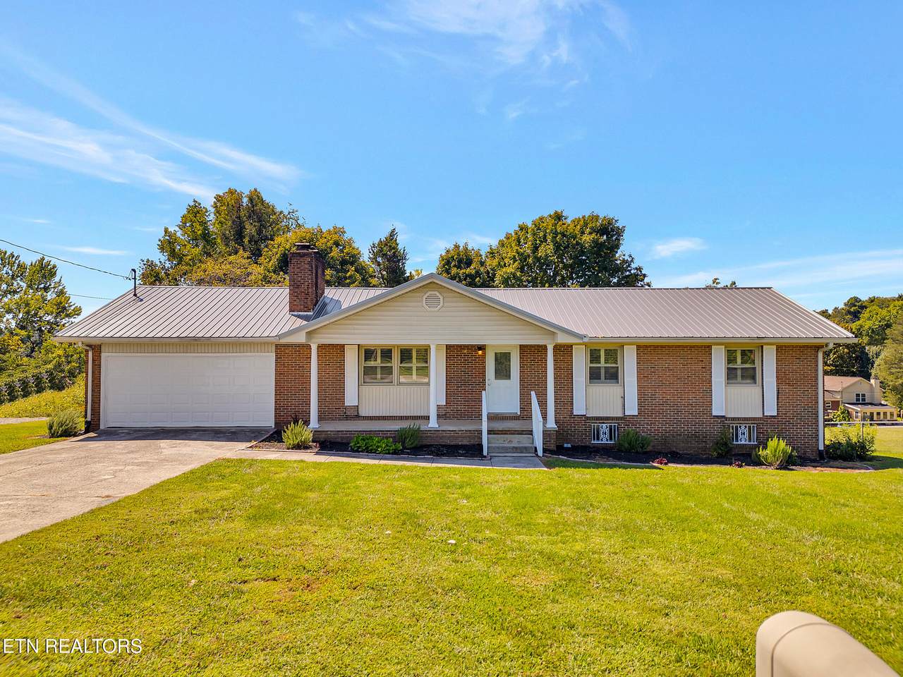 119 Colonial Heights - Photo 1