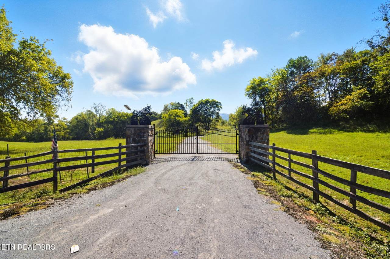 1356 Jayell Rd - Photo 1