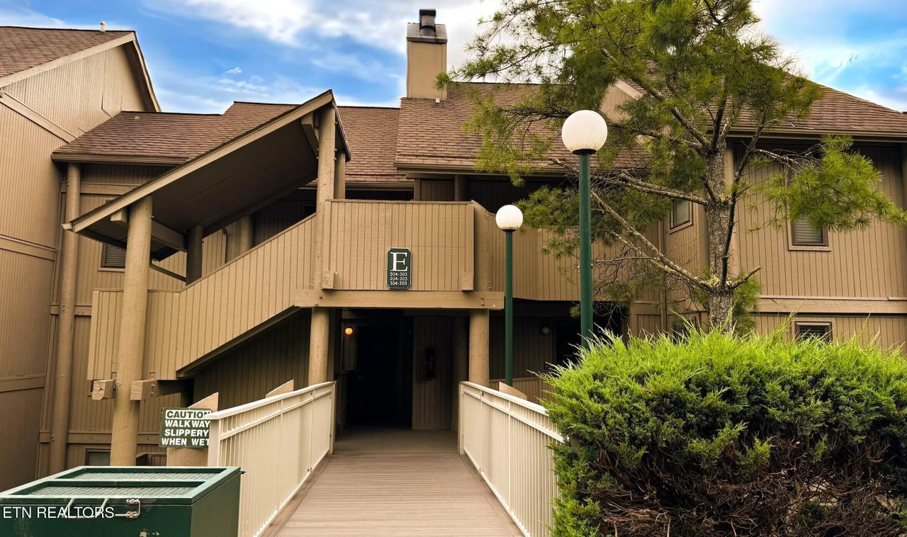 3710 Weber Rd - Photo 1