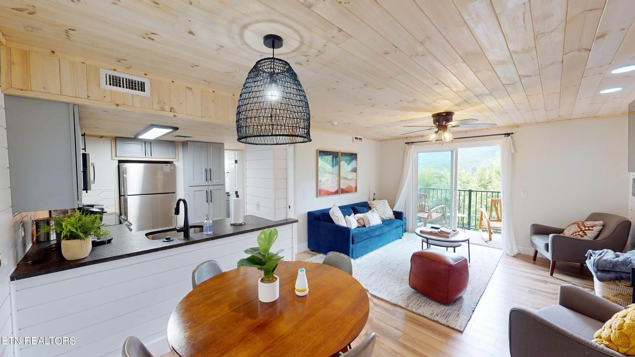 3710 Weber Rd - Photo 1