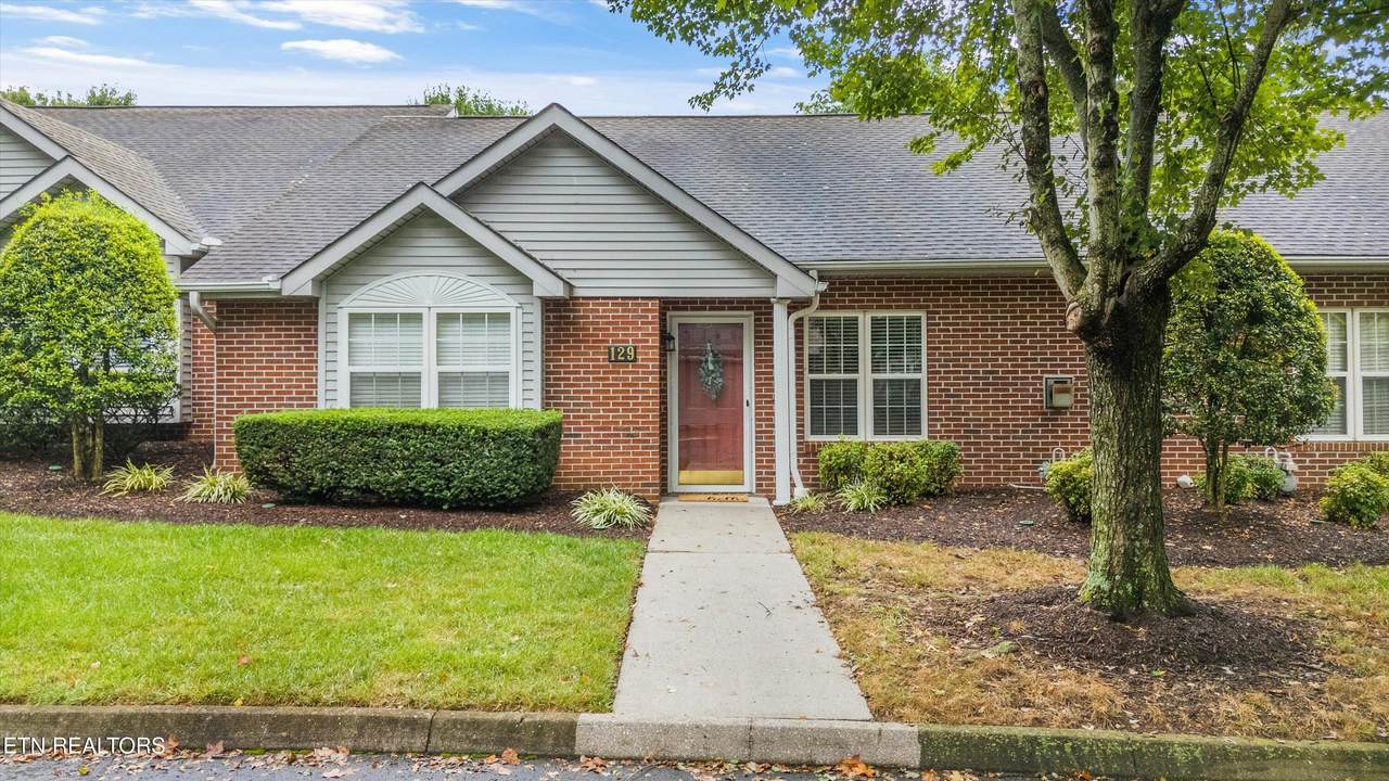 715 Cedar Lane - Photo 1