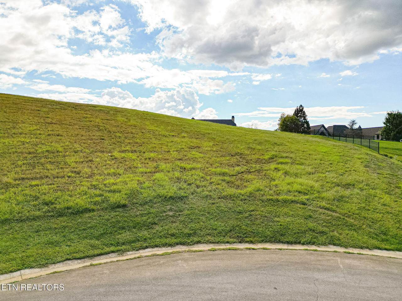 625 Cypress Pointe Drive - Photo 1