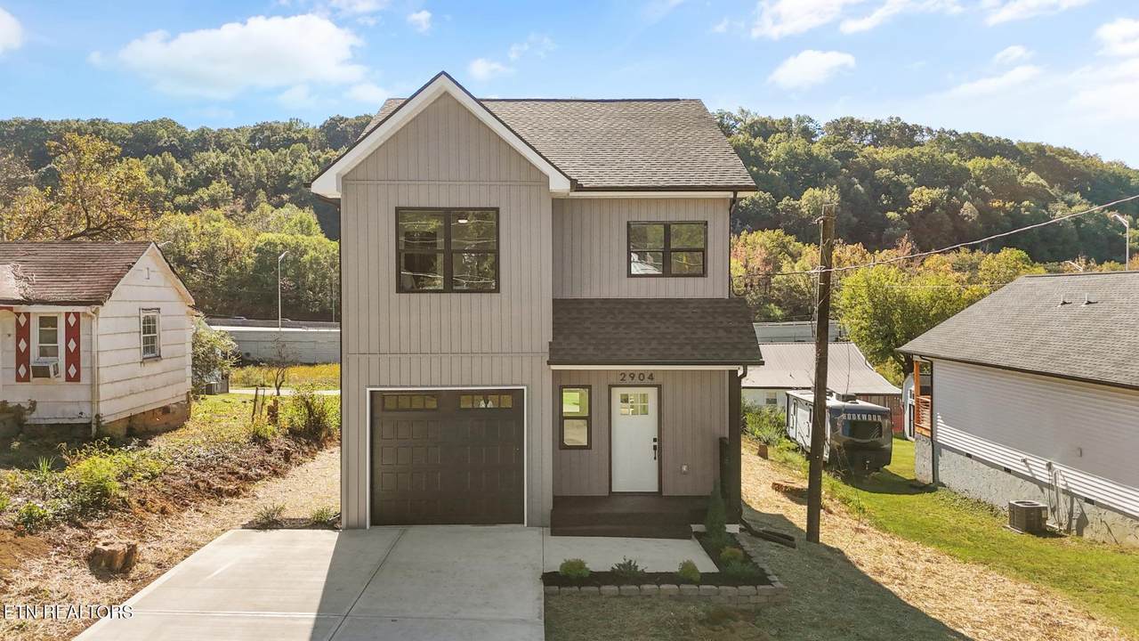 2904 Helen Drive - Photo 1