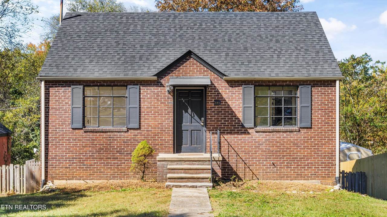 101 Freemont Circle - Photo 1