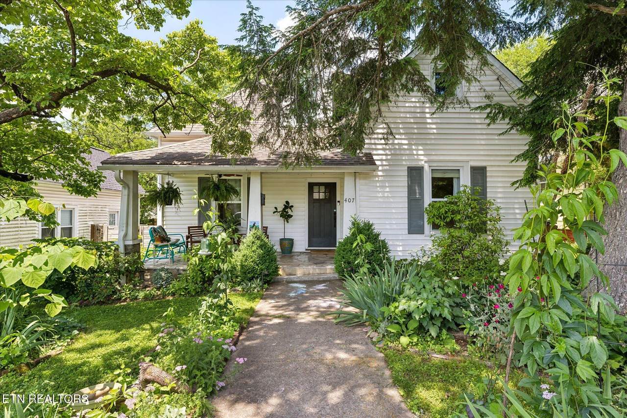 407 Oak Hill Ave - Photo 1