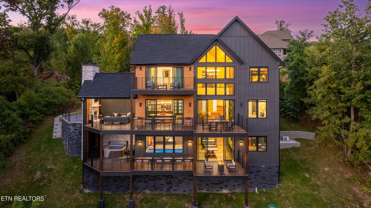 855 Deer Path Ln - Photo 1