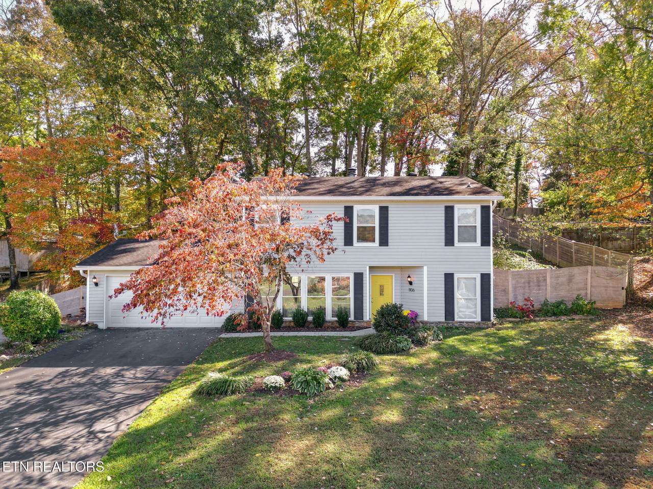 1106 Viking Drive - Photo 1