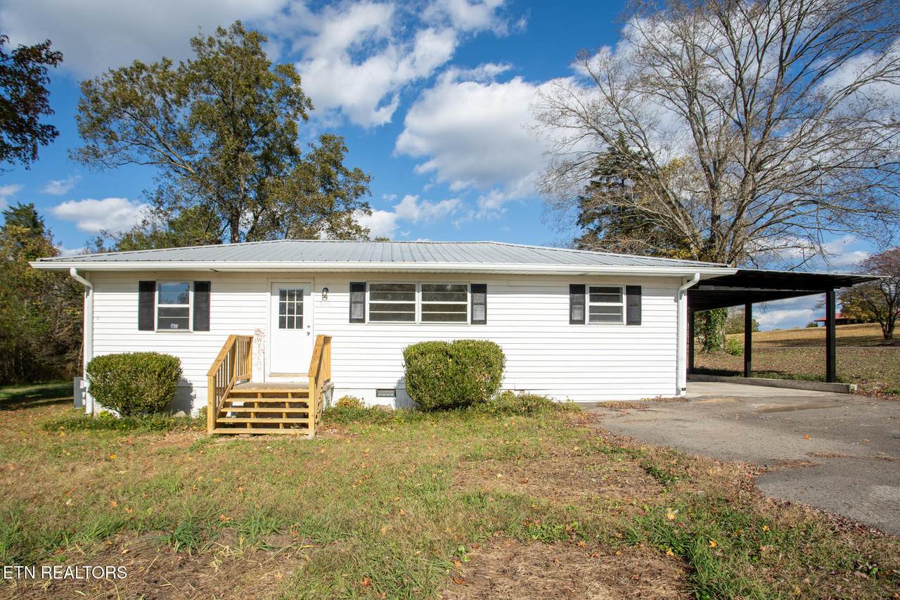 520 Chestuee St - Photo 1