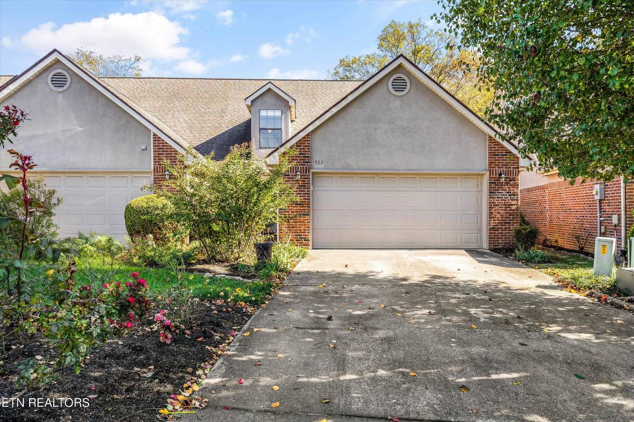 532 Farragut Commons Drive - Photo 1