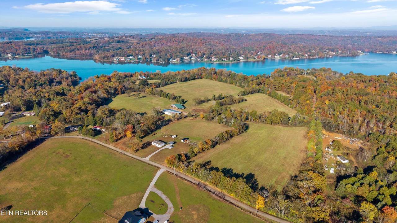 727 Bales Hollow Rd - Photo 1