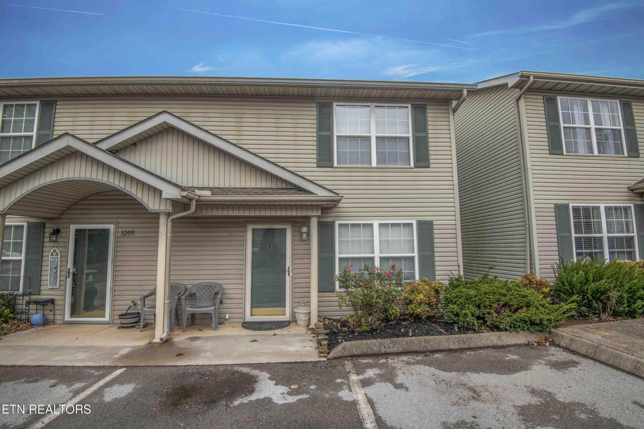 3209 Quiet Way - Photo 1