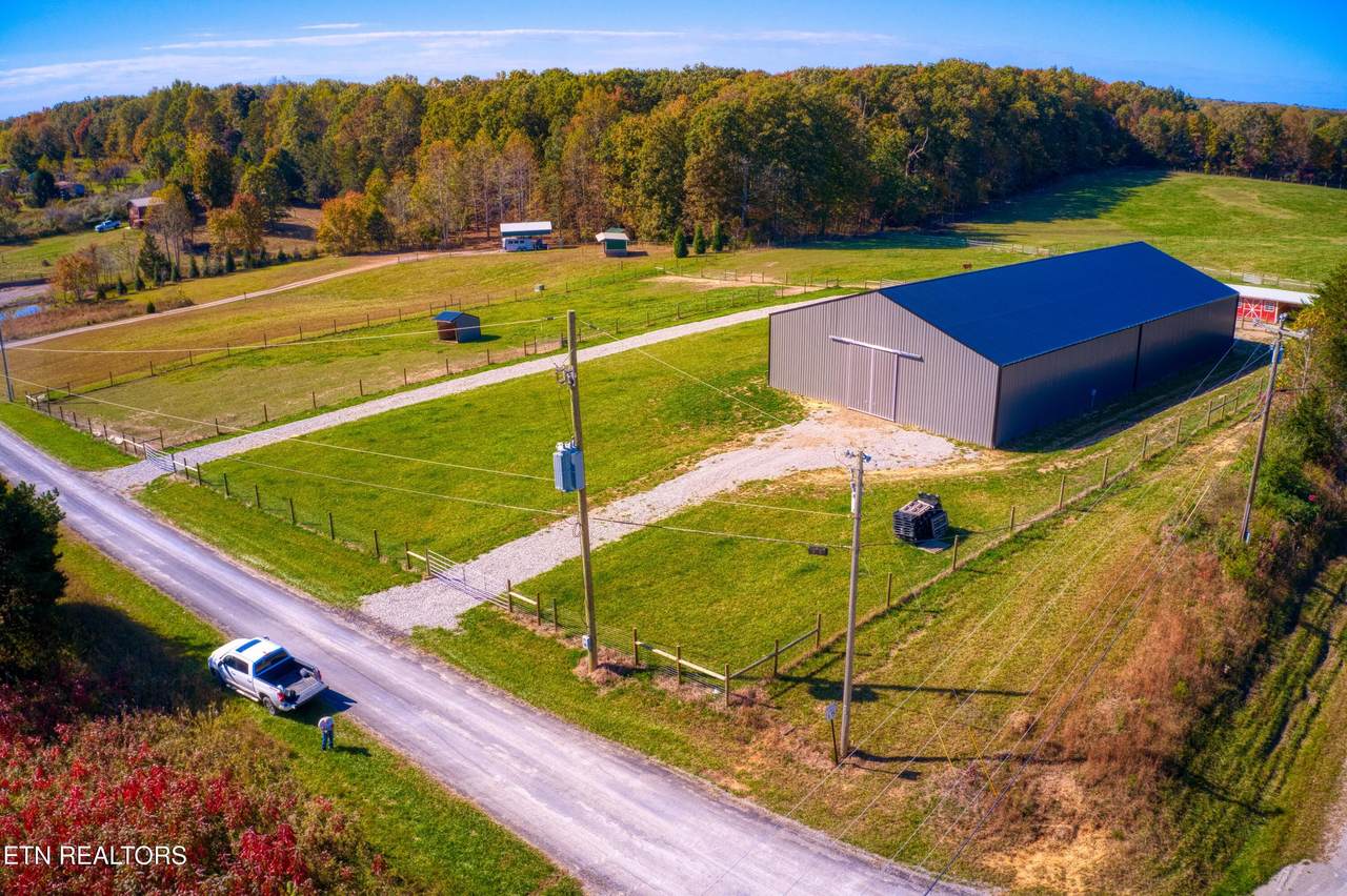 1008 Tanglewood Blvd - Photo 1