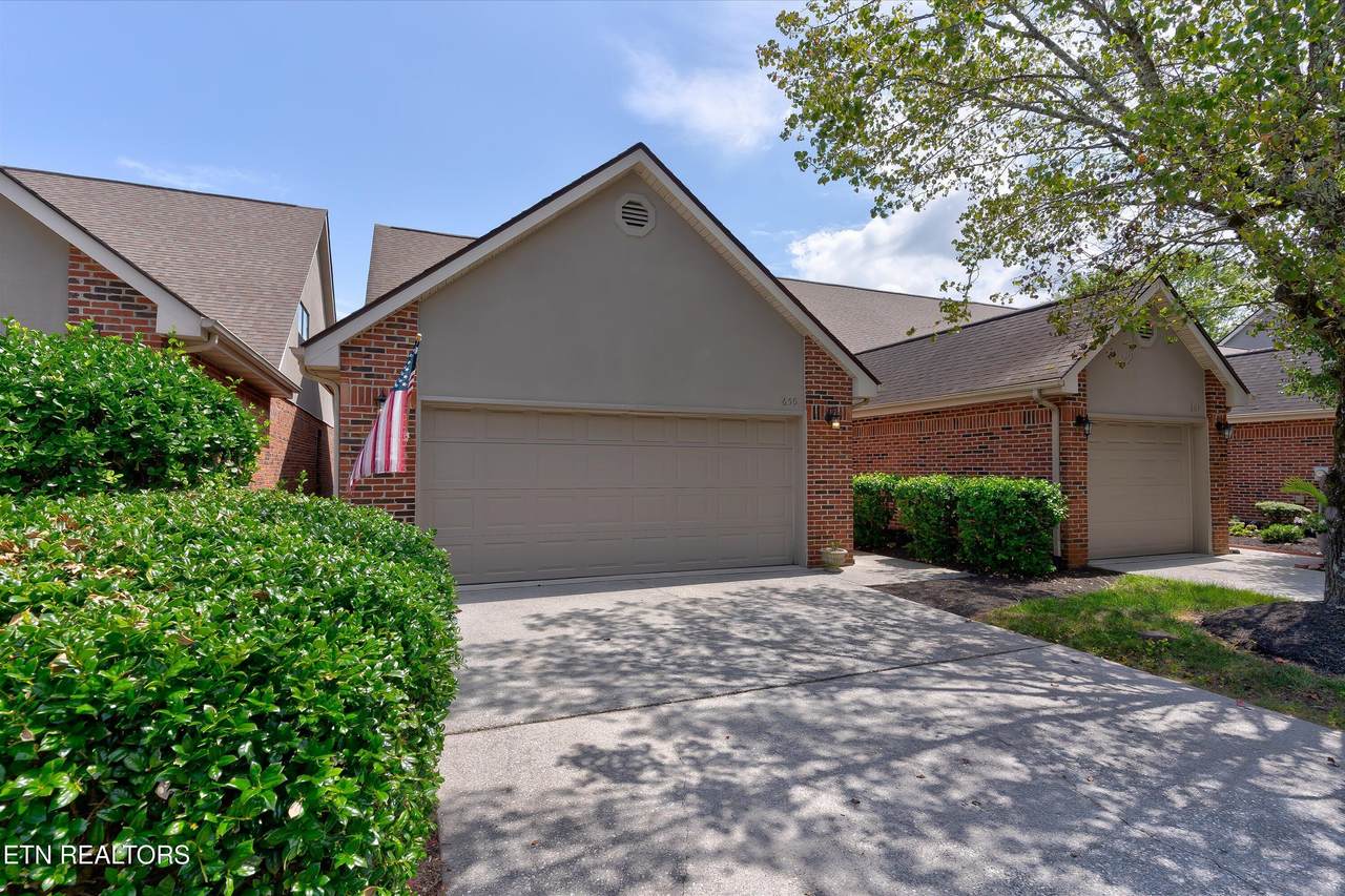 659 Farragut Commons Drive - Photo 1