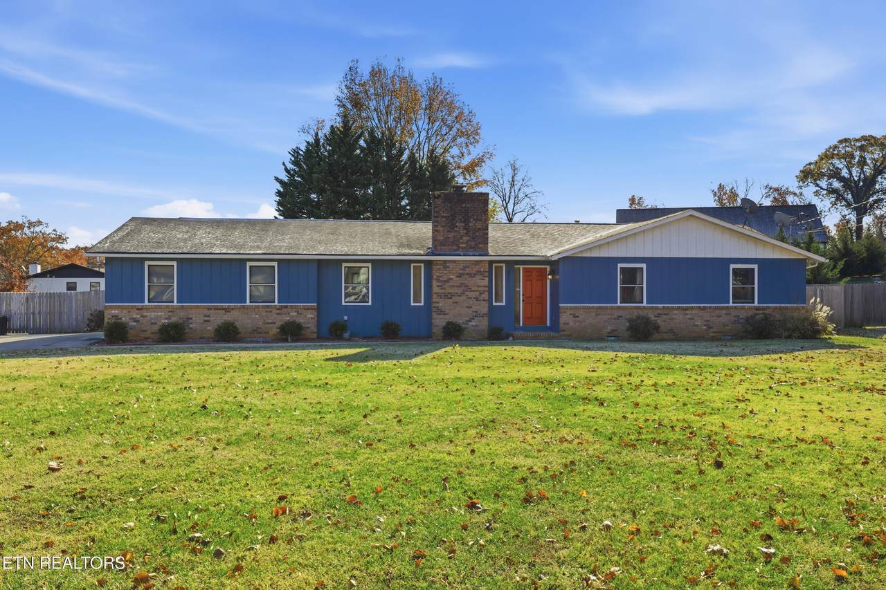 1021 Oxford Hills Drive - Photo 1