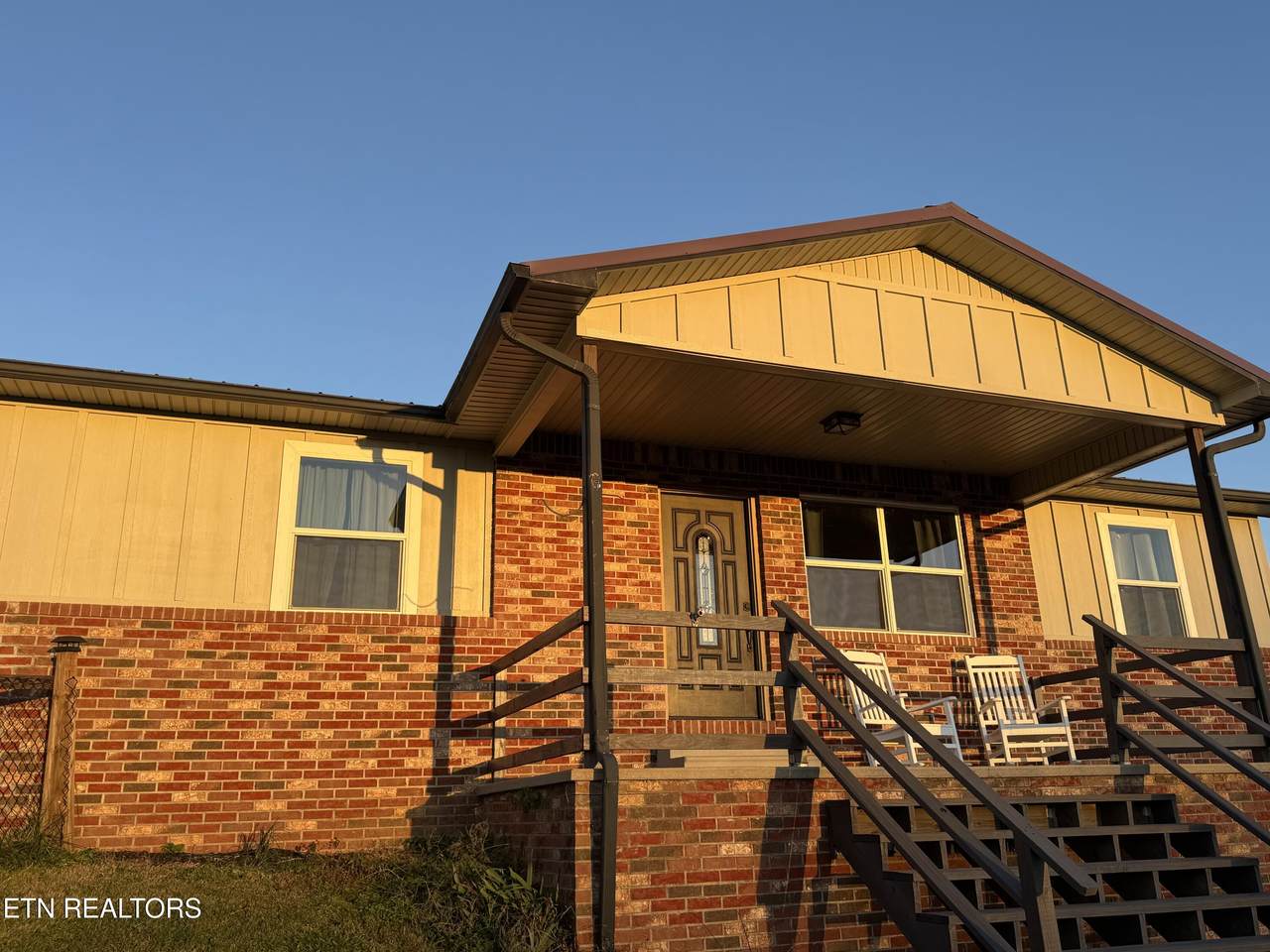 137 Virgle Circle - Photo 1