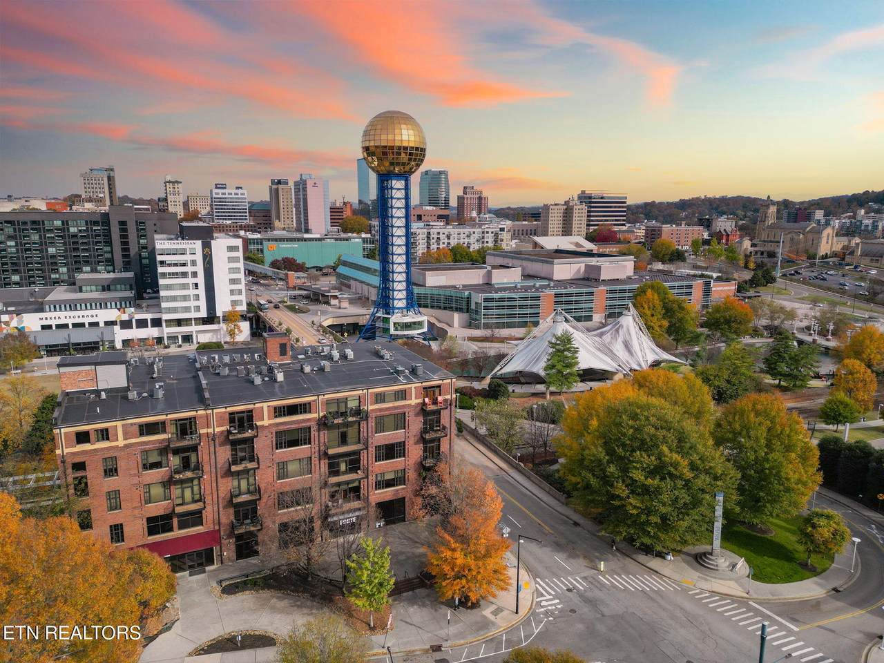 1060 Worlds Fair Park Drive - Photo 1