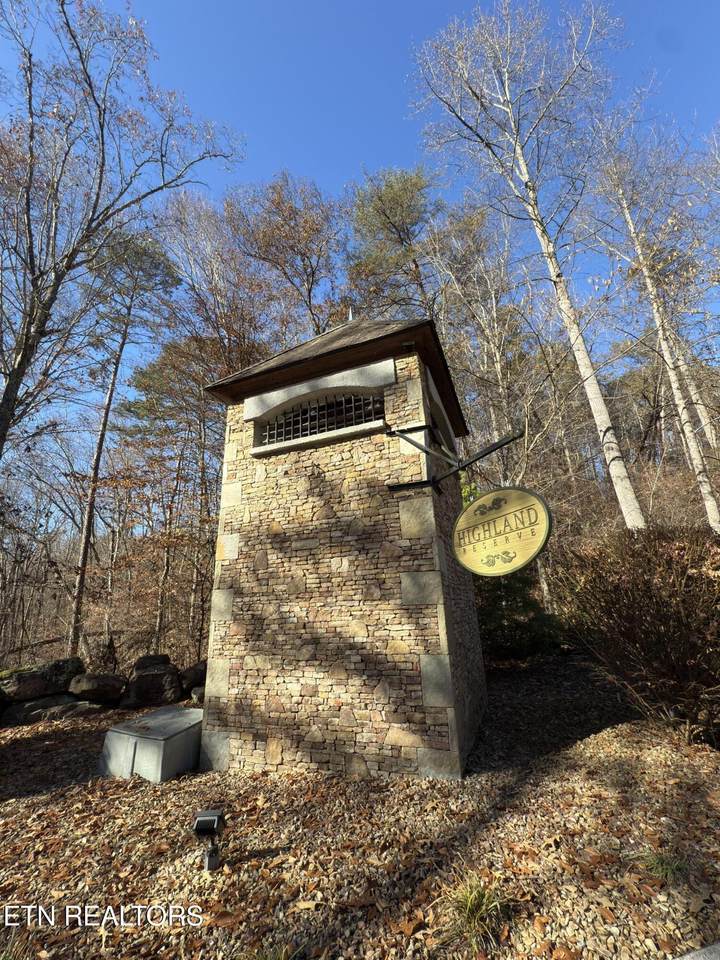 331 Enclave Way - Photo 1