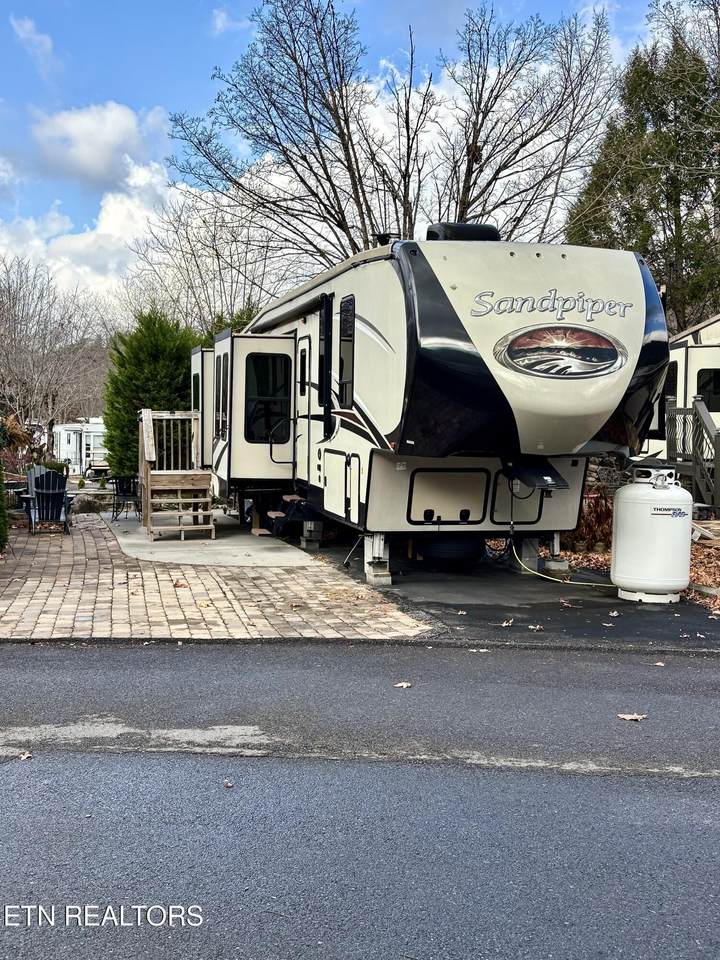 4229 Lot 166 Parkway - Photo 1