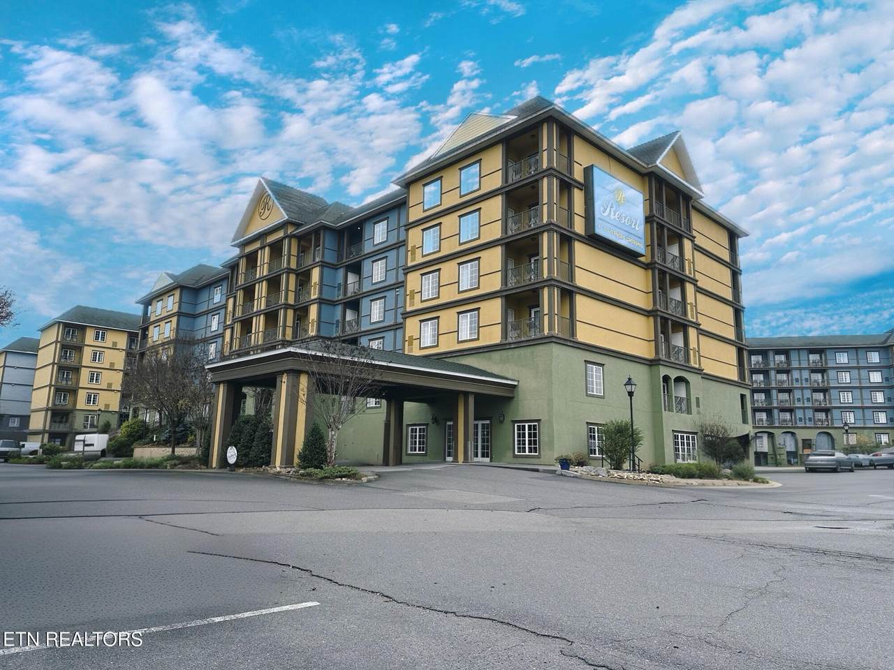 225 Collier Drive - Photo 1