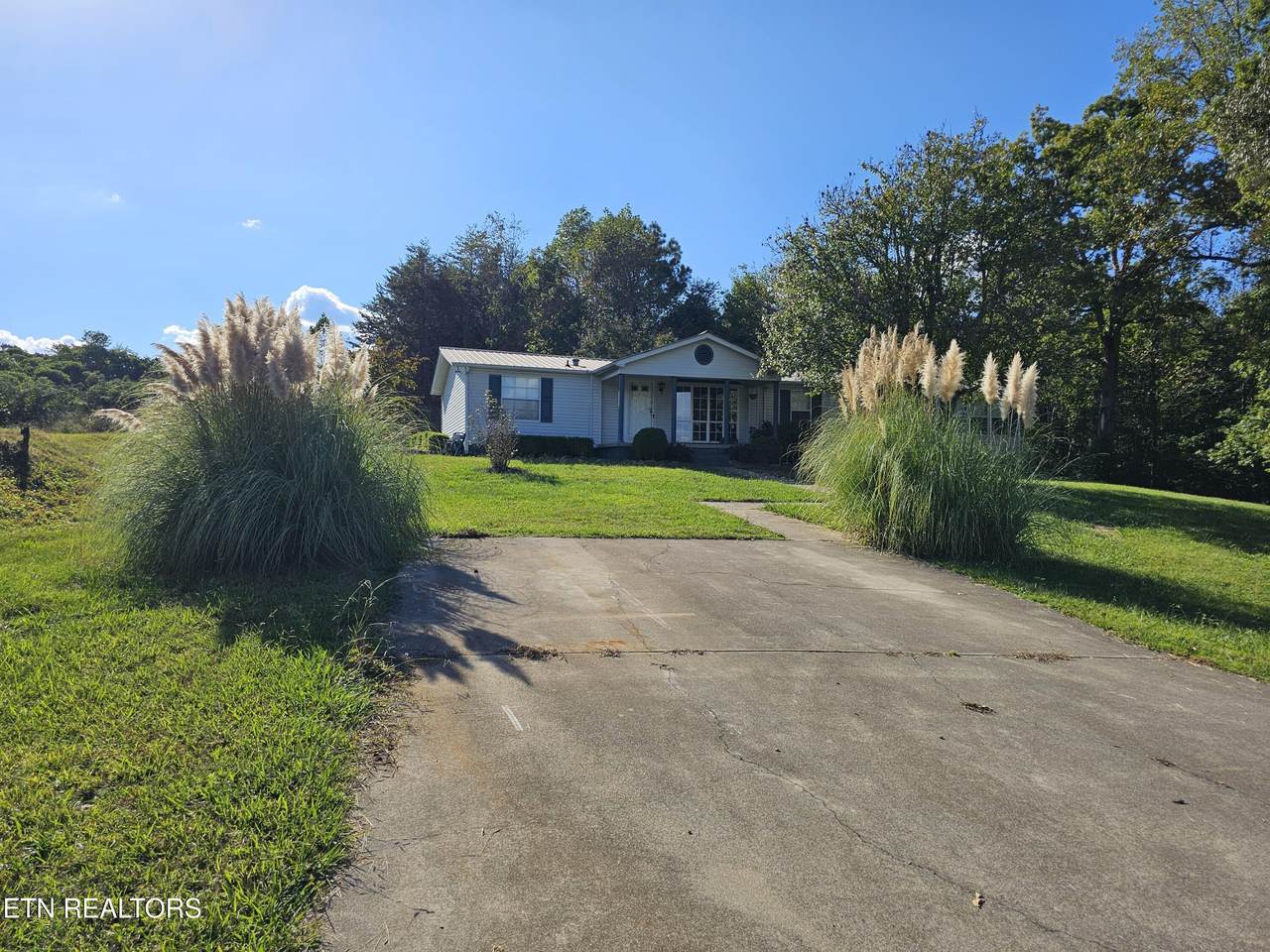 576 Mecca Pike - Photo 1