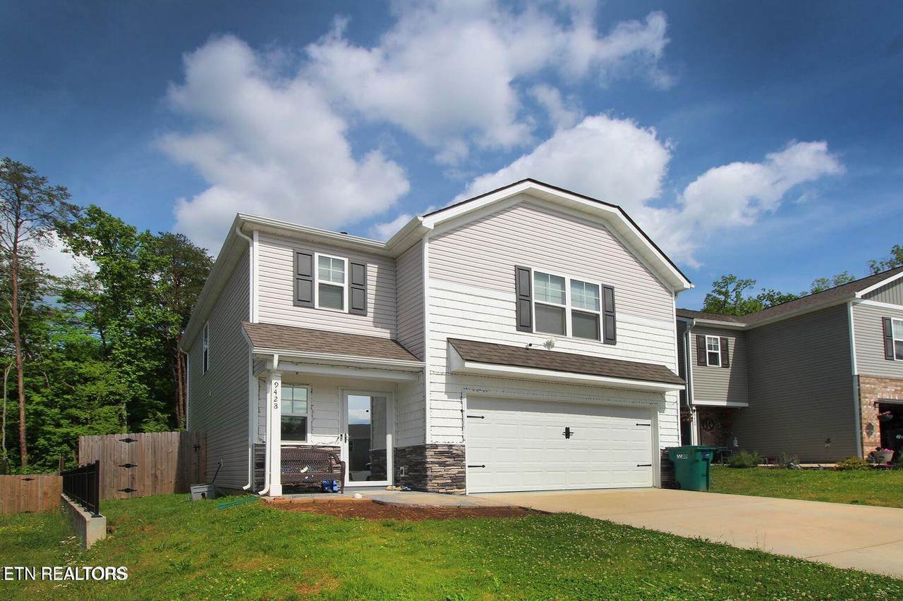 9428 Avian Forest Lane - Photo 1