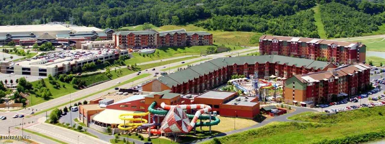 1424 Old Knoxville Hwy 12064/66 - Photo 1