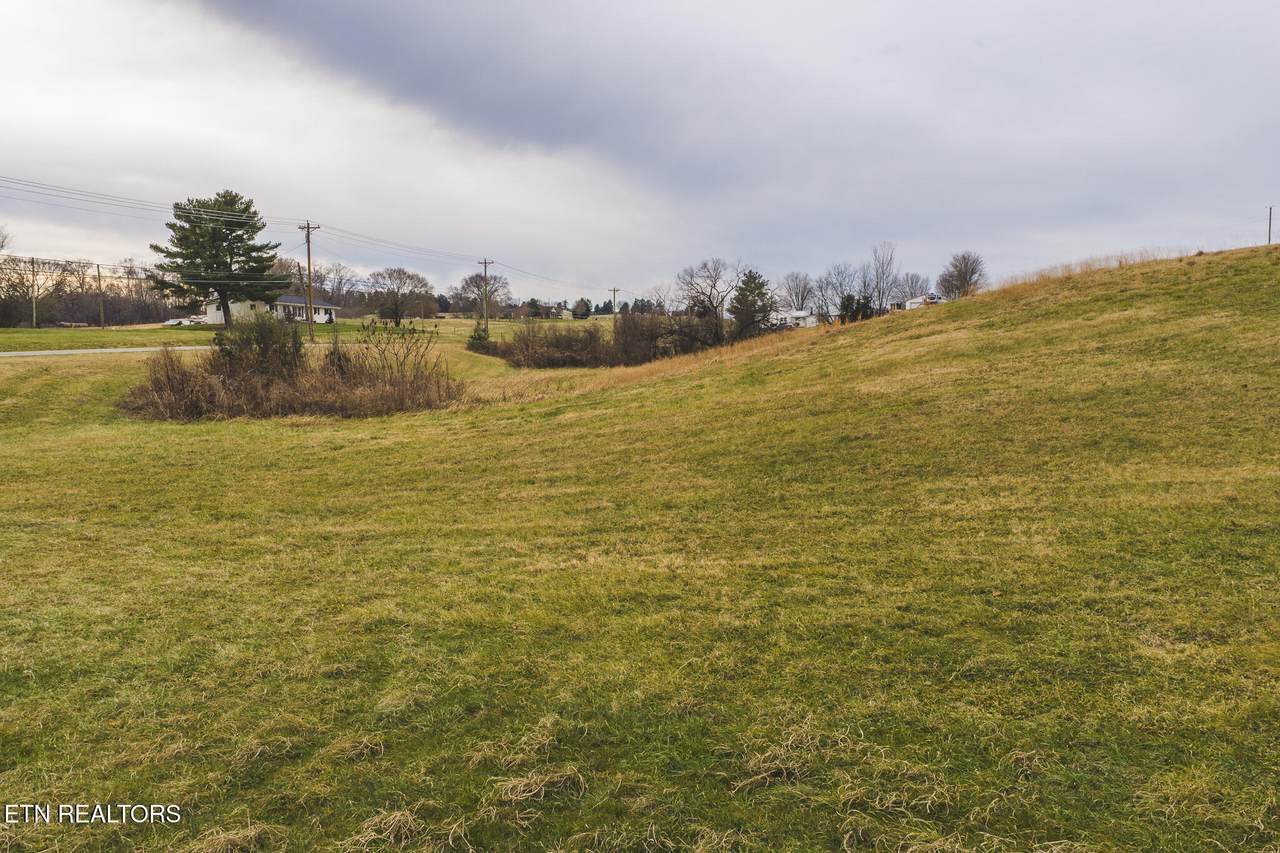 6975 Saint Clair Rd - Photo 1