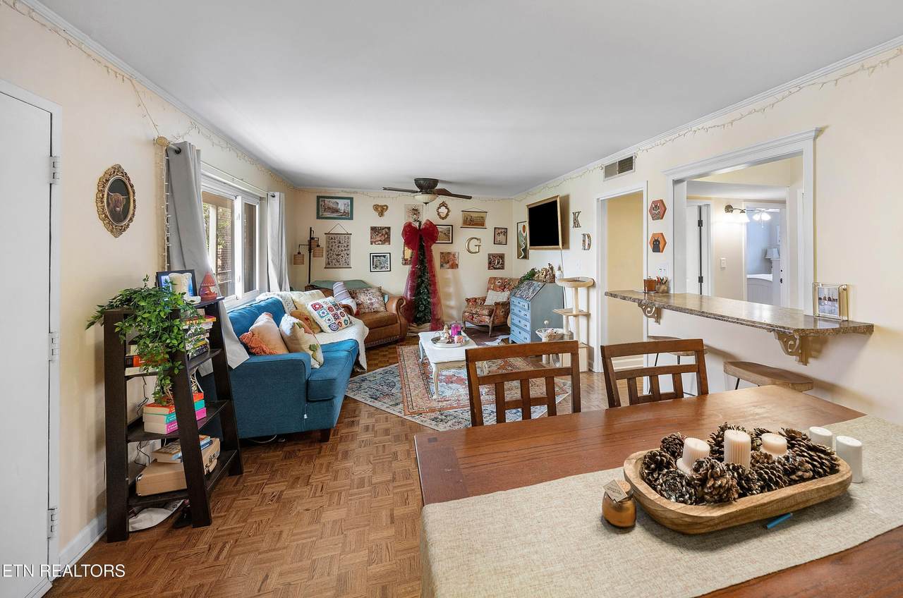 1800 Terrace Ave - Photo 1