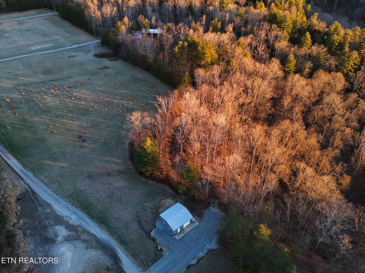 915 Al Goss Rd - Photo 1
