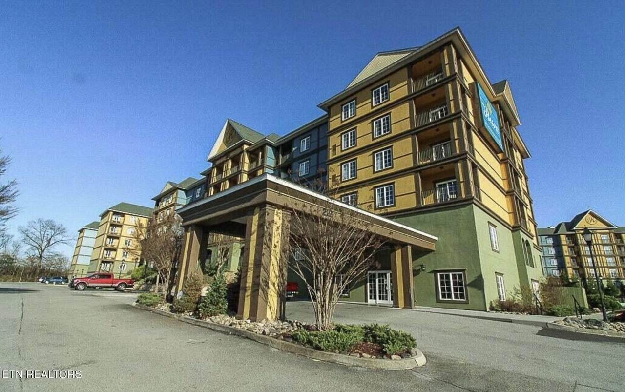 225 Collier Drive, Unit 2410 - Photo 1