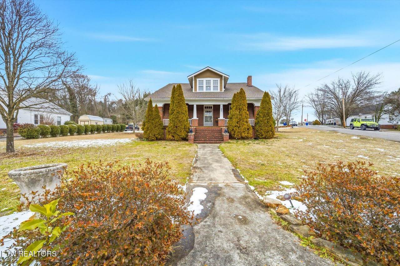 201 Washington Ave - Photo 1