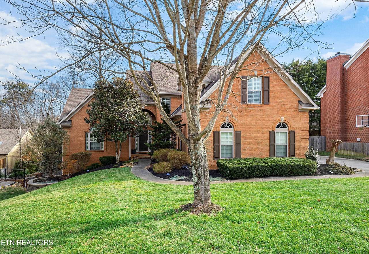 1724 Evening Shade Lane - Photo 1