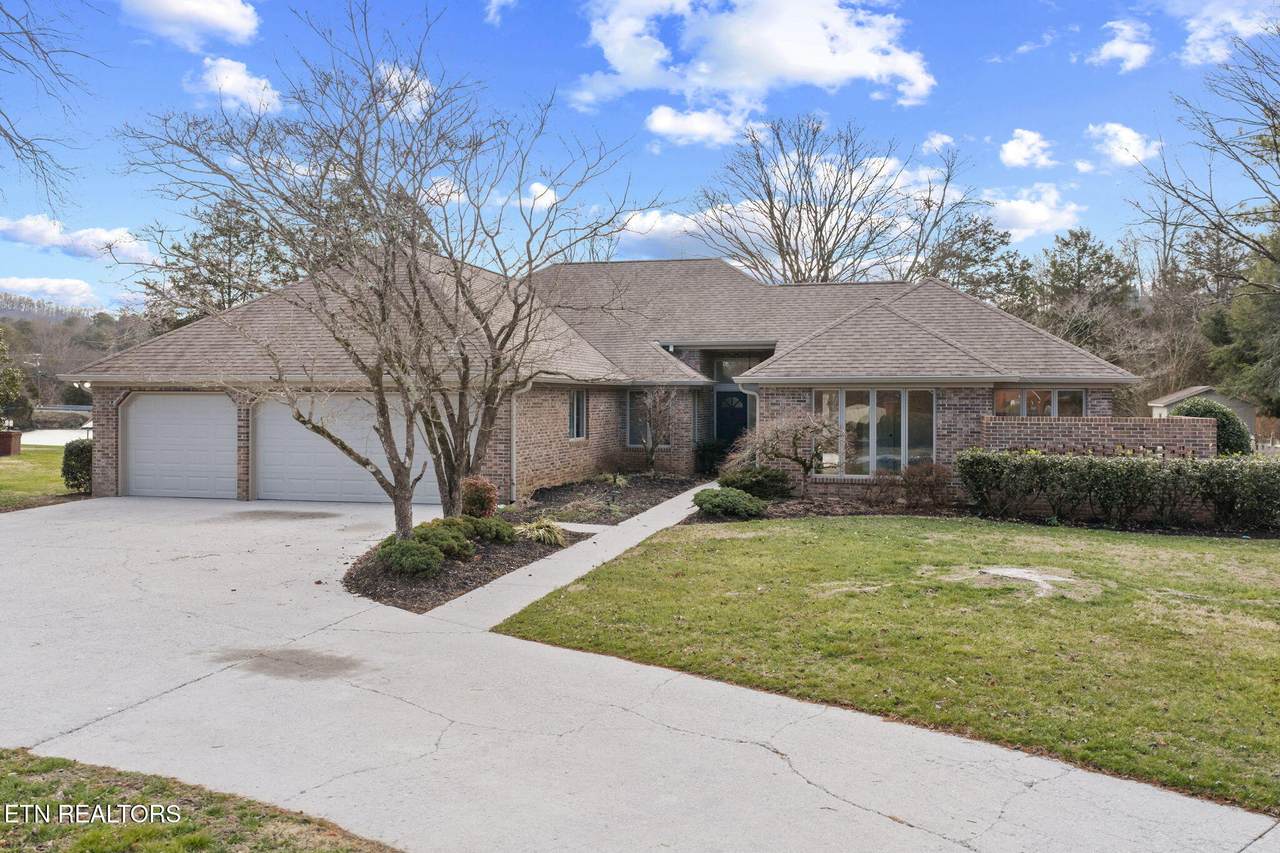 452 Mariner Point Drive - Photo 1