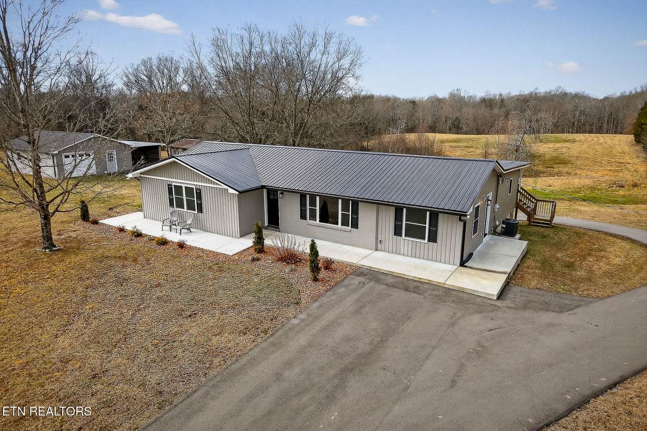 1277 Bluff Springs Rd - Photo 1