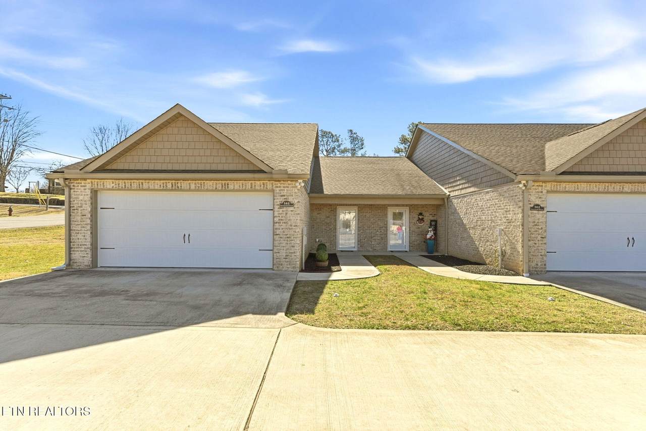 560 Norwood Drive - Photo 1