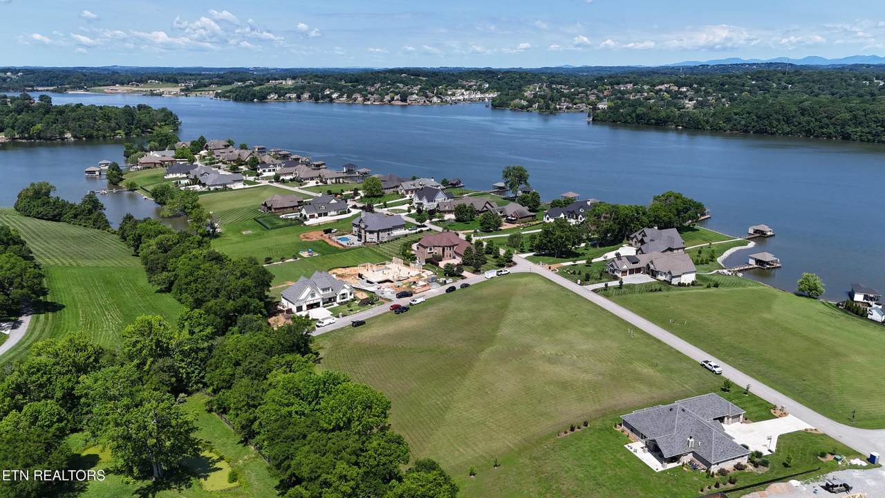 3631 Promontory Point - Photo 1