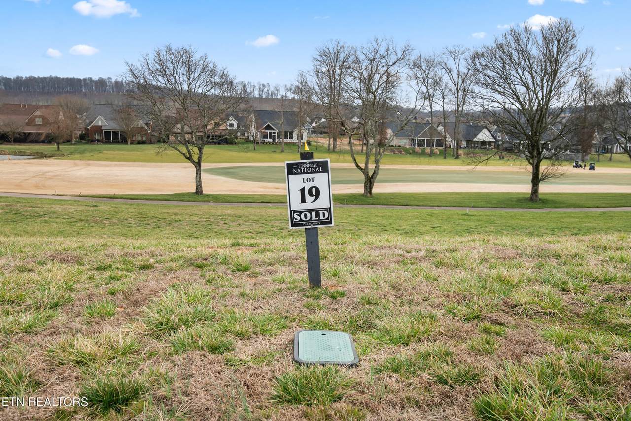 445 Mockingbird Lane - Photo 1