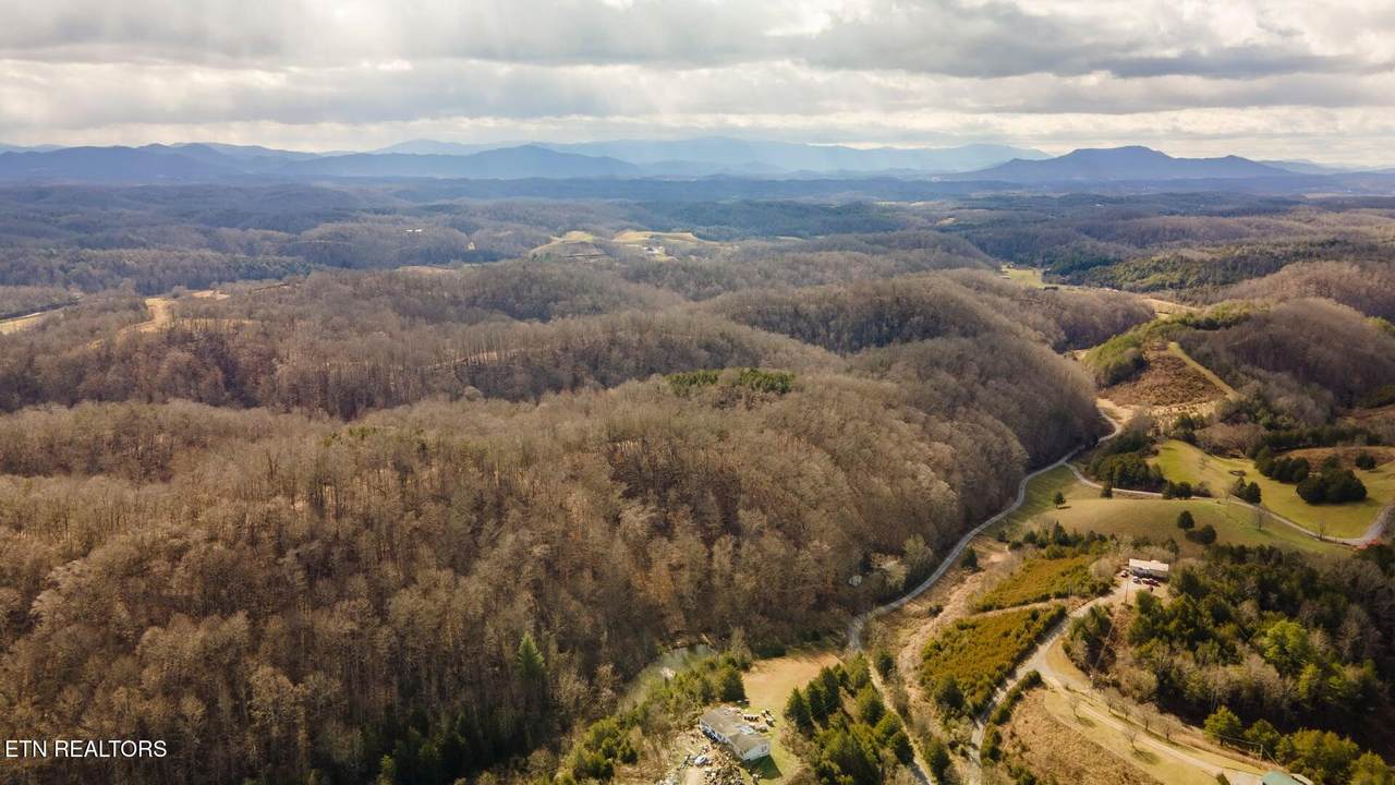 1020 Rhodes Rd - Photo 1