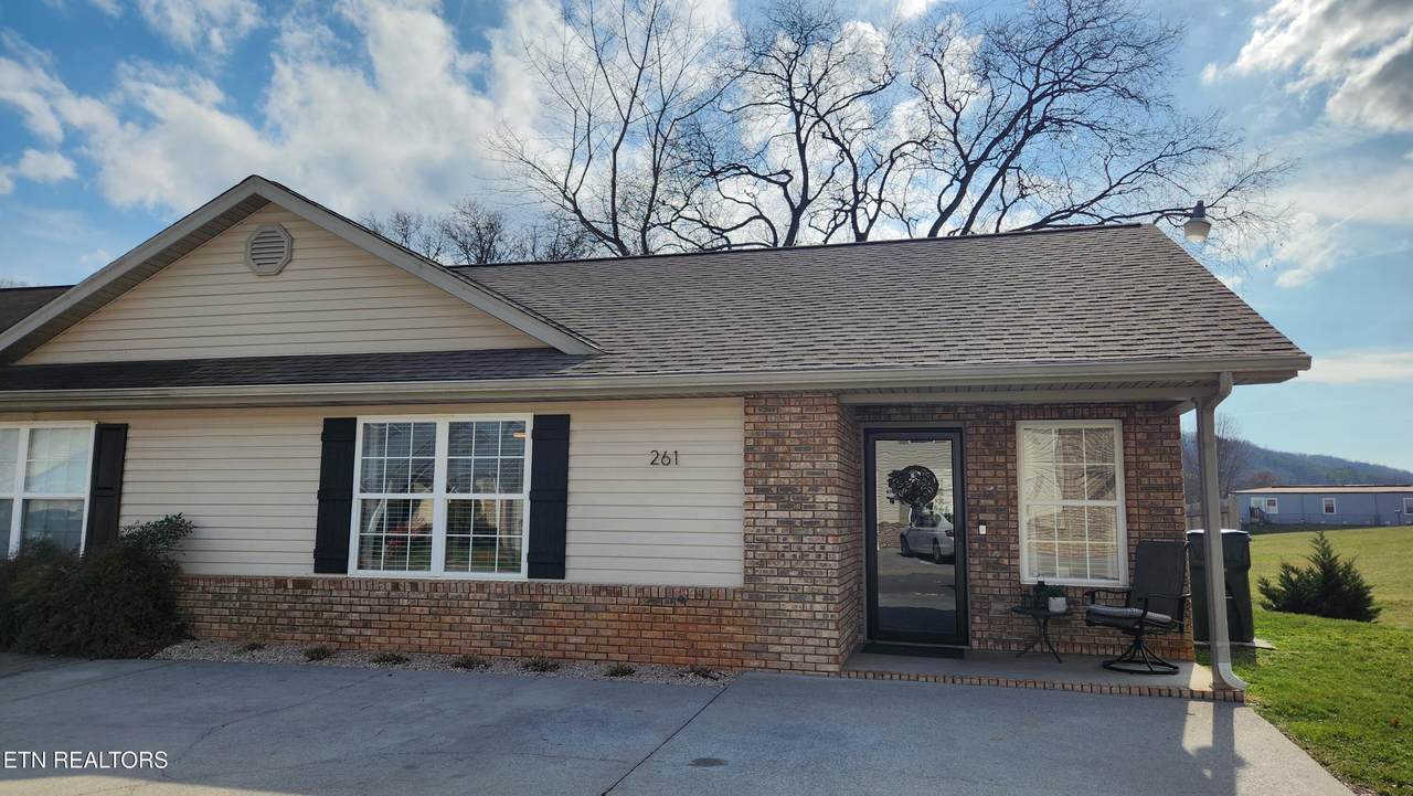 261 Dumplin Lane - Photo 1