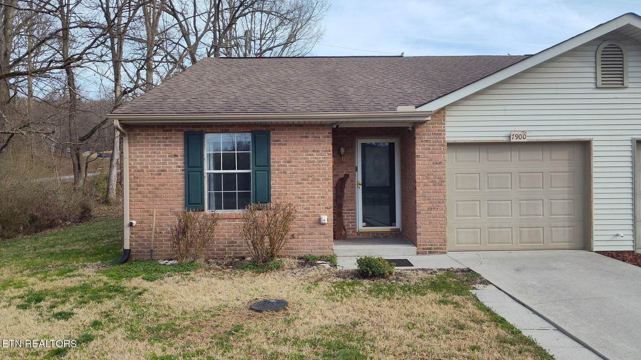 7900 Montbridge Way - Photo 1