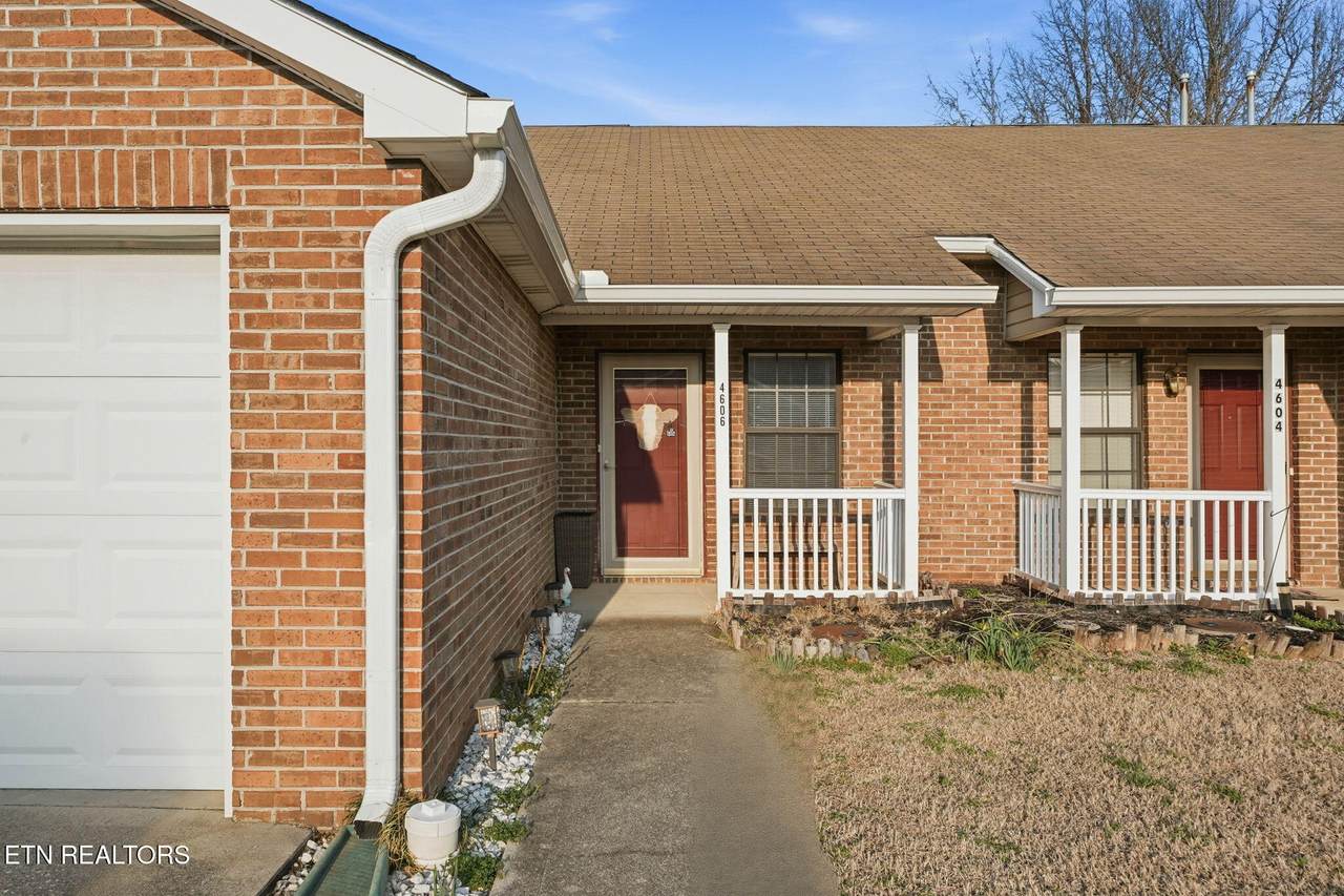 4606 Dewey Way - Photo 1
