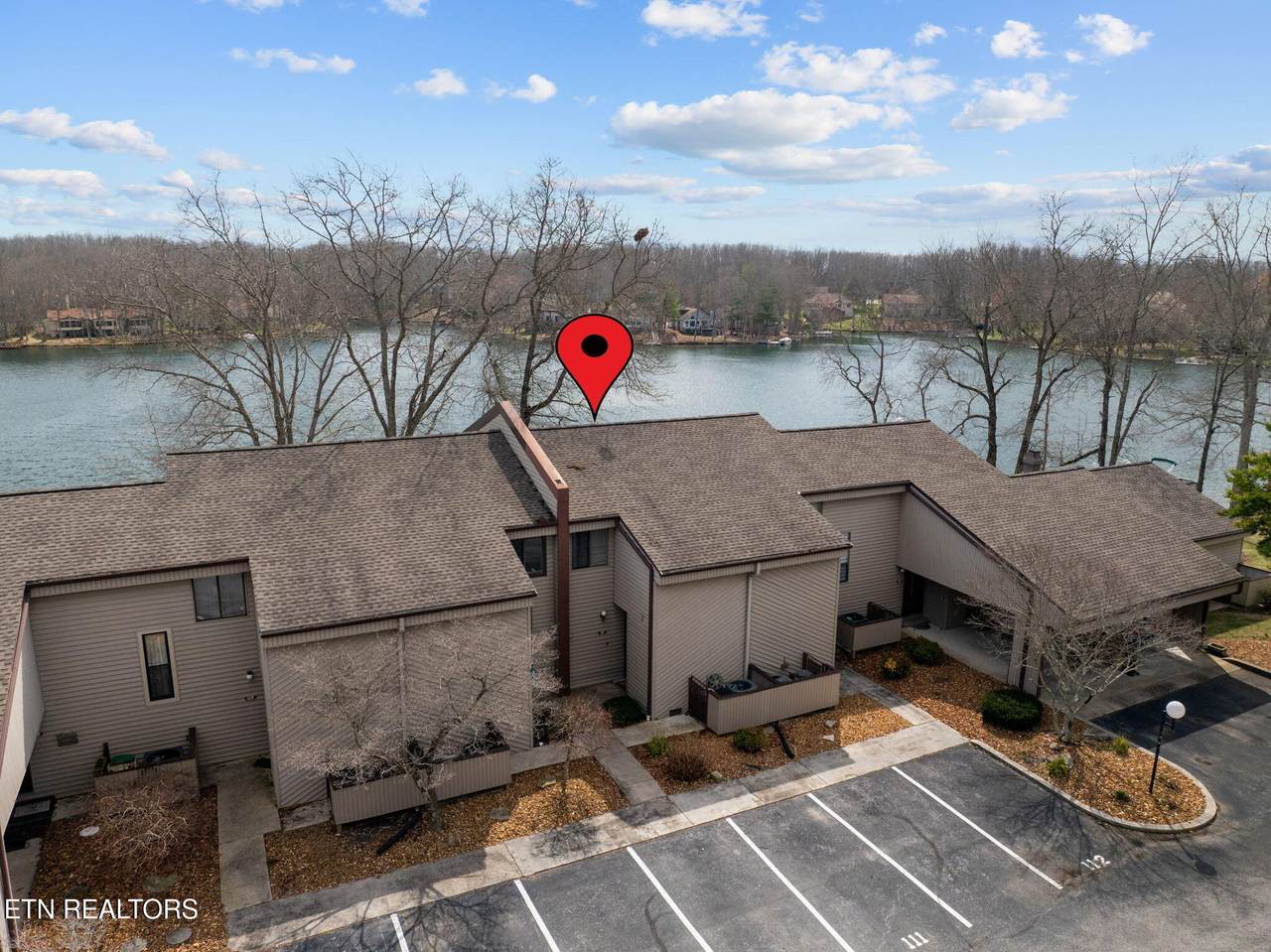 112 Lakeshore Cir Circle - Photo 1