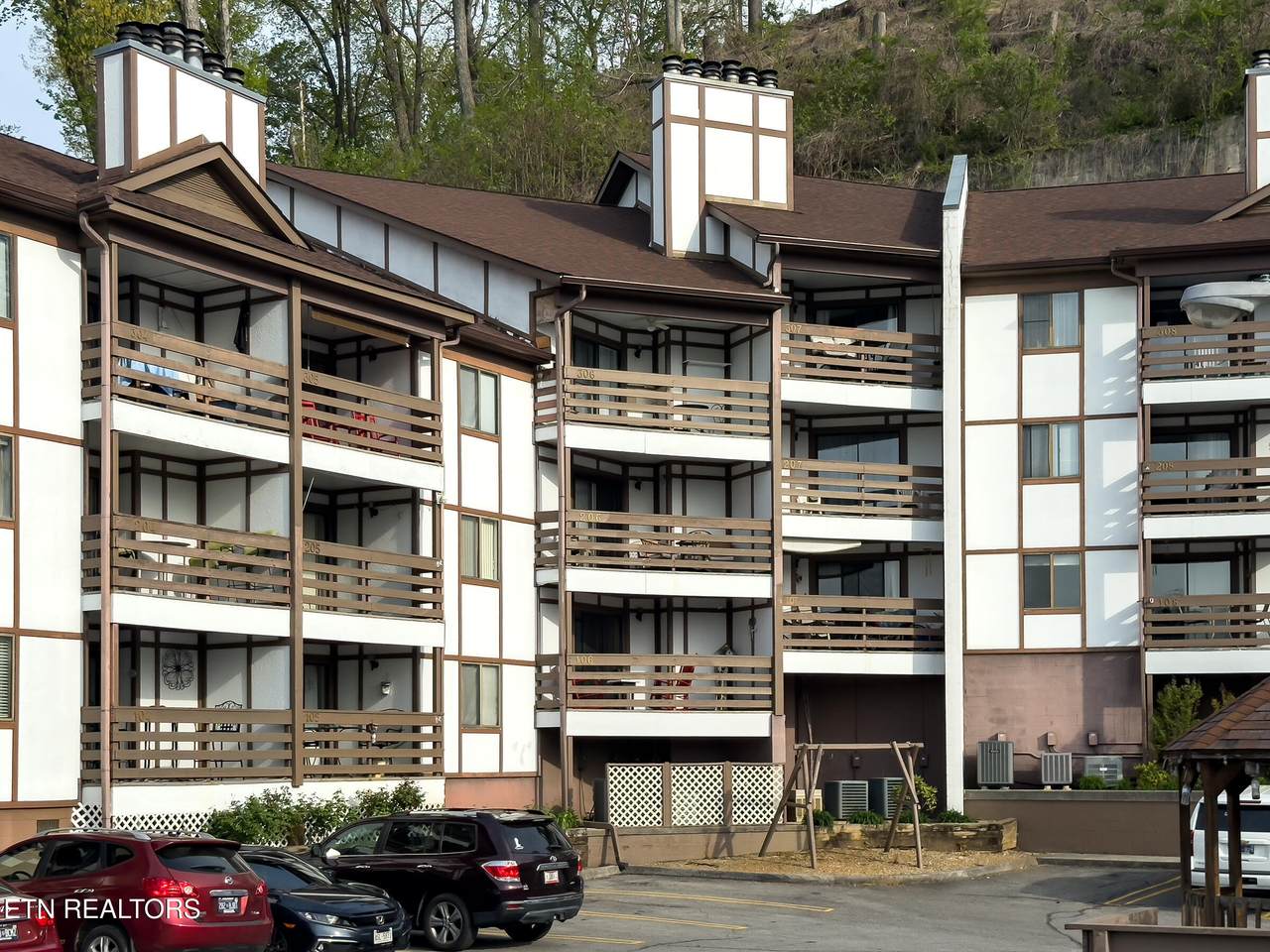 616 Turkey Nest Rd - Photo 1