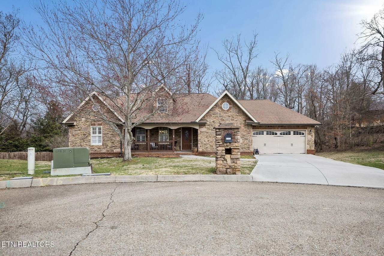 6200 Lantern Ridge Lane - Photo 1