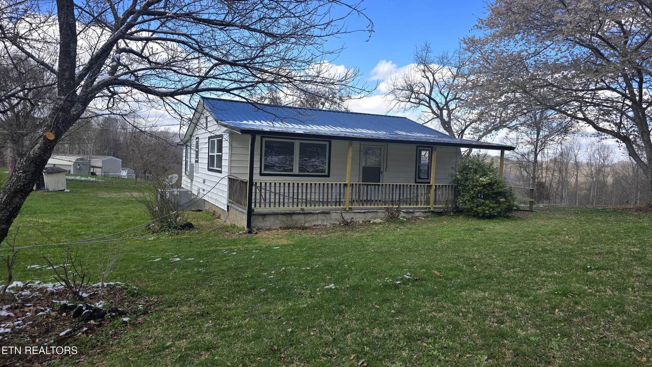 320 Epperson Circle - Photo 1
