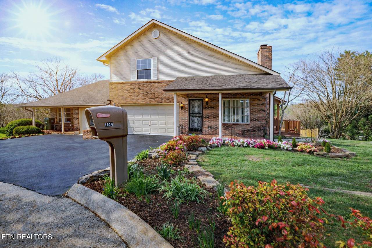 1144 Rachaels Circle - Photo 1