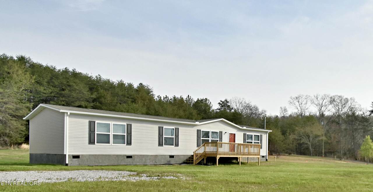 323 Foster Rd - Photo 1